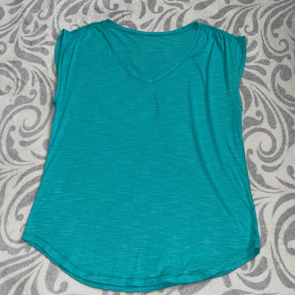 Lululemon shirt